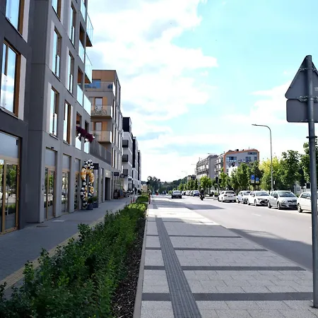 Cozy Located Near To Paupys