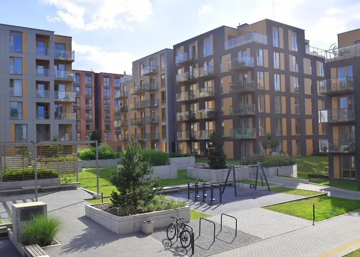 Cozy Located Near To Paupys *