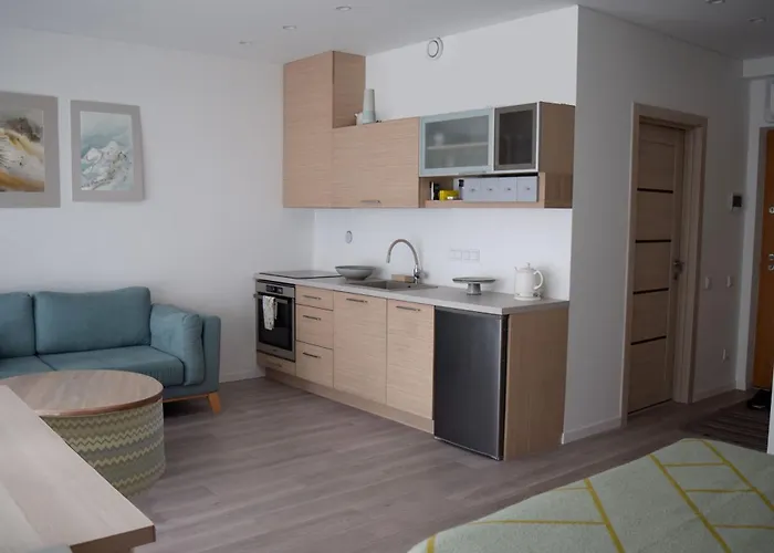 Cozy Located Near To Paupys