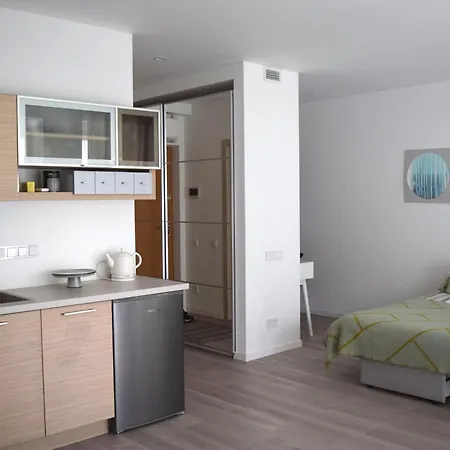Апартаменти Cozy Located Near To Paupys *